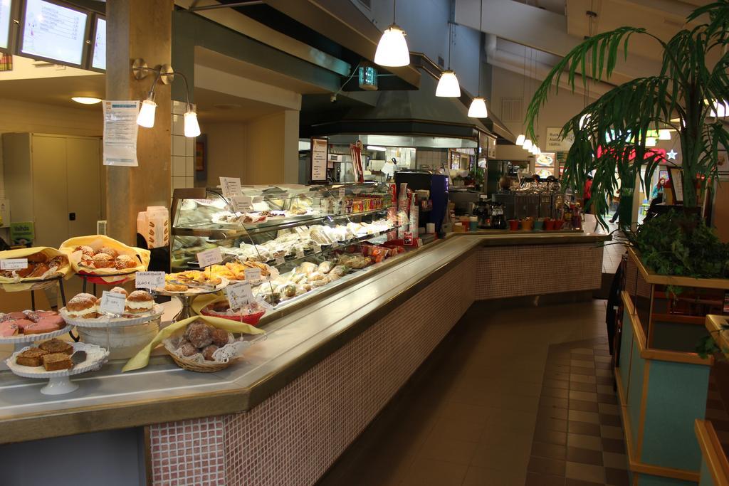 Aapiskukko Hotel Pälkäne Bagian luar foto
