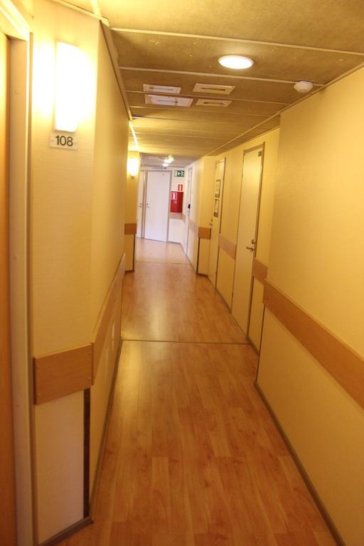 Aapiskukko Hotel Pälkäne Bagian luar foto
