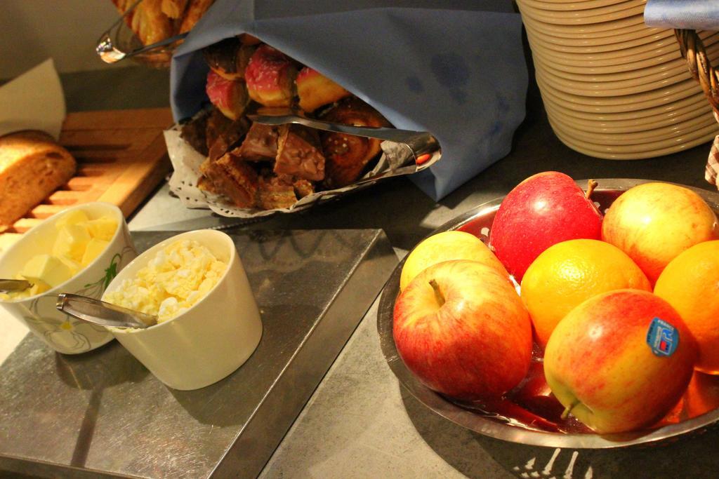 Aapiskukko Hotel Pälkäne Bagian luar foto